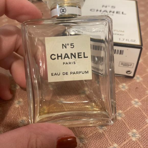 Empty Chanel No 5 Perfume Bottle and Box - Picture 2 of 2